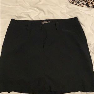 Black Nike Golf Skort Size 10